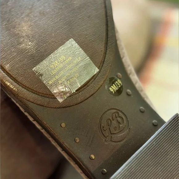 Lucky Brand Textured Taupe Ankle Booties - Picture 9 of 9